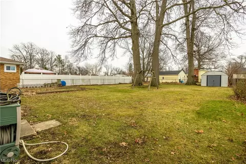 2024 E 37th, Lorain, OH 44055 photo 32