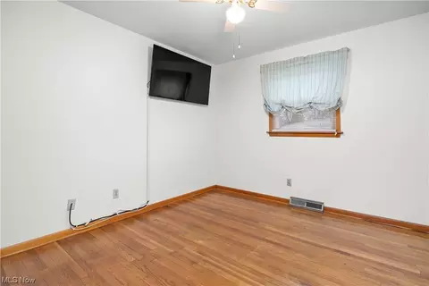 2024 E 37th, Lorain, OH 44055 photo 18