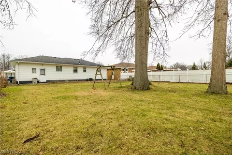2024 E 37th, Lorain, OH 44055 photo 31
