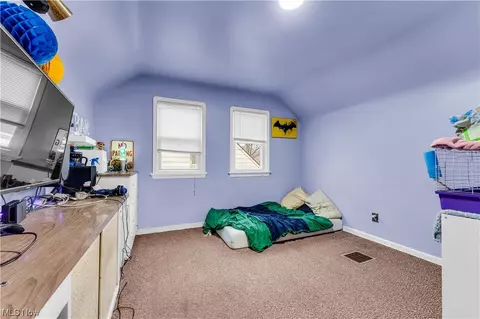 6807 Belmere Dr, Parma, OH 44129 photo 14