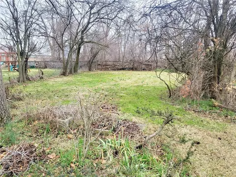 734 F, Lorain, OH 44052 photo 5
