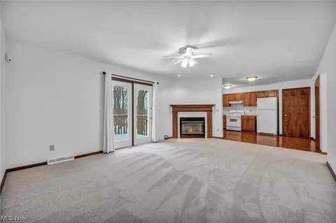 6905 Karen Dr, Seven Hills, OH 44131 photo 10