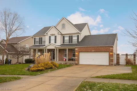 1569 Augusta, Brunswick, OH 44212