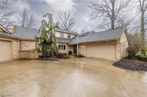23285 Pheasant, Westlake, OH 44145
