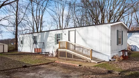 3000 Moxadarla Dr #33, Zanesville, OH 43701