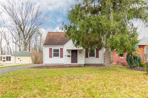 6075 Burns, North Olmsted, OH 44070