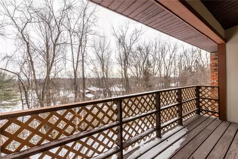 Exterior - 5760 Skyview Dr, Solon, OH 44139 photo 7 of 8