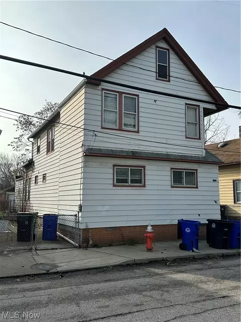 6210 Bonna, Cleveland, OH 44103