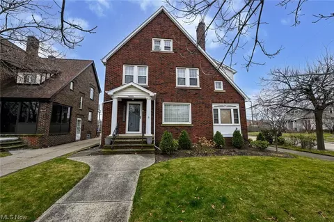 14723 Delaware, Lakewood, OH 44107