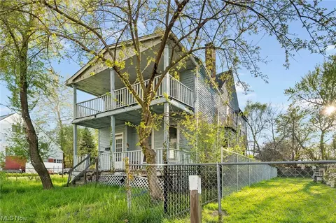 2230 E 70th St, Cleveland, OH 44103 photo 3