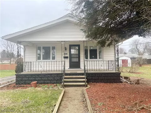 2581 Pelton, Akron, OH 44314