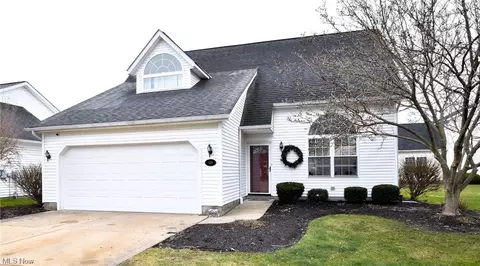 129 Lavender Ln, Madison, OH 44057