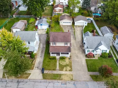 661 Ranney St, Akron, OH 44310 photo 4