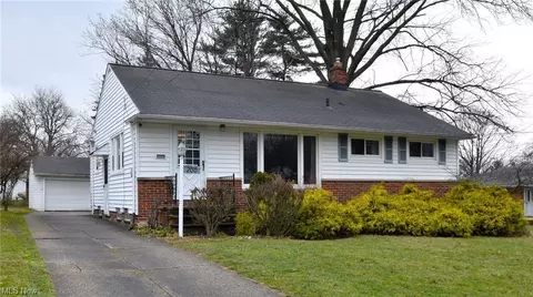 200 Eldred, Bedford, OH 44146 photo 2
