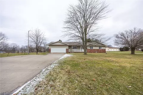 4251 Seville, Seville, OH 44273
