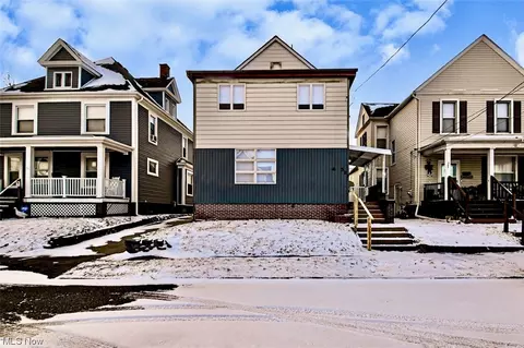 321 Park Ave NW, Canton, OH 44708