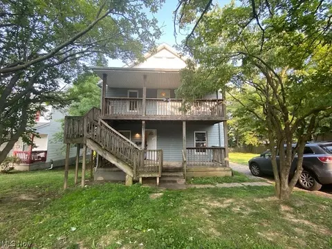 367 Fuller St, Akron, OH 44306