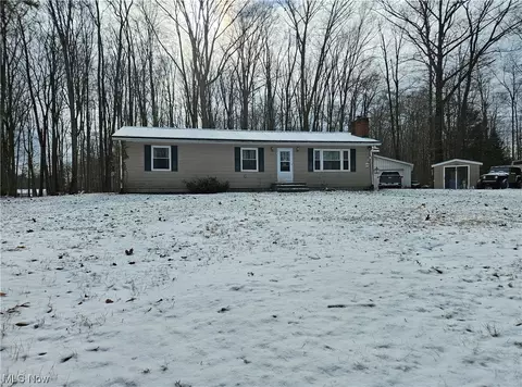 6620 Fifth Ave, Andover, OH 44003