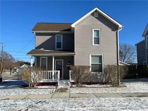 208 N 6th, Byesville, OH 43723