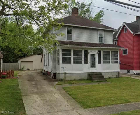 429 School NW, Warren, OH 44483