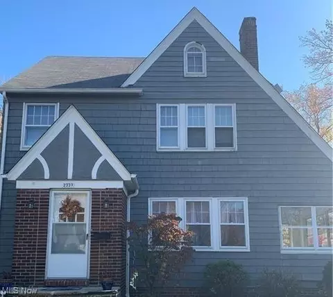 2339 Canterbury Rd, University Heights, OH 44118