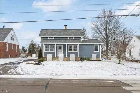 411 Dickson St, Wellington, OH 44090