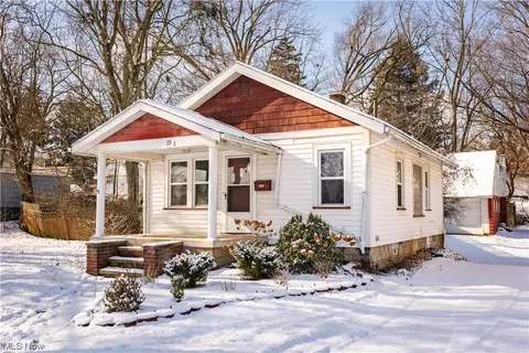 2217 Gross Ave NE, Canton, OH 44714