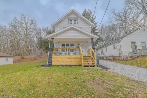 800 Bellevue, Akron, OH 44307