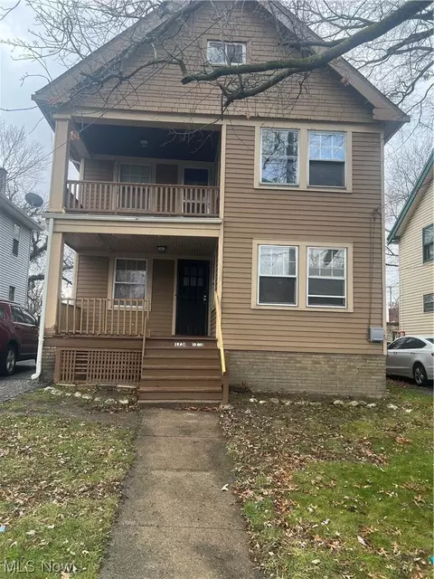 1738 Clarkstone Rd, Cleveland, OH 44112