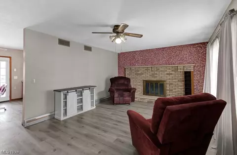 308 Stackhouse, Minerva, OH 44657 photo 5