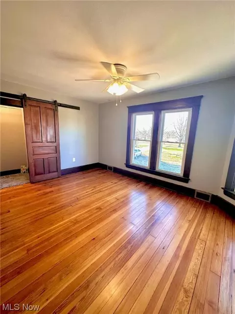 115 E 4th, Williamstown, WV 26187 photo 29