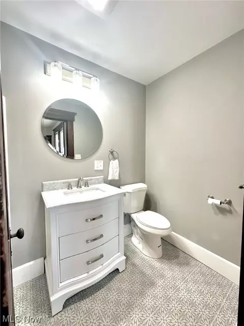 115 E 4th, Williamstown, WV 26187 photo 35
