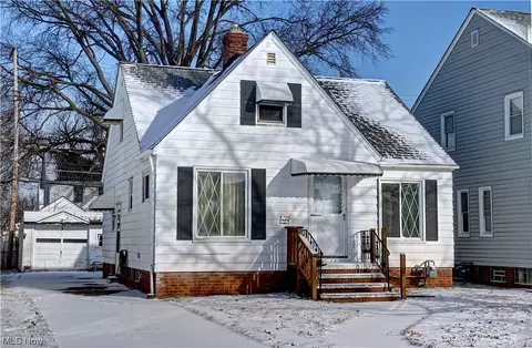 6706 Gerald Ave, Parma, OH 44129