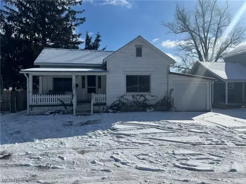 1282 Central, Zanesville, OH 43701