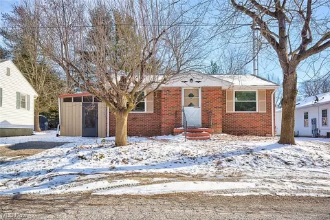 224 Bernower SW, Massillon, OH 44646