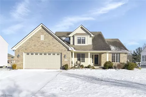 1066 Coopers Run, Amherst, OH 44001