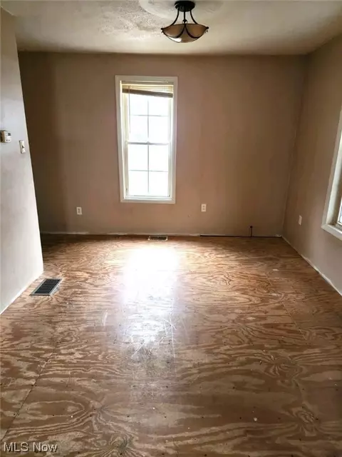 772 Peters Run Rd, Wheeling, WV 26003 photo 3