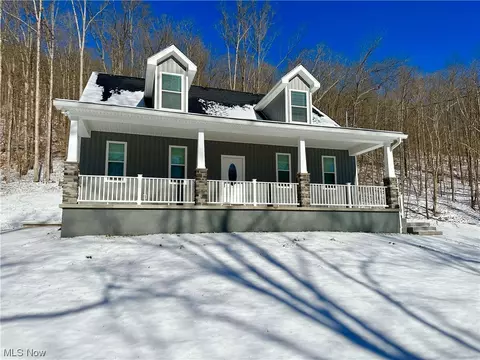2019 Wv State Route 18 S, West Union, WV 26456