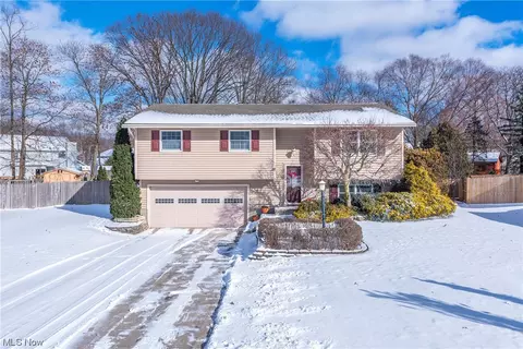 3637 Ascot Dr, Brunswick, OH 44212