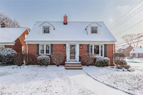 4933 W 220th, Fairview Park, OH 44126