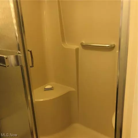 4557 Saint James Cir, Canton, OH 44708 photo 21