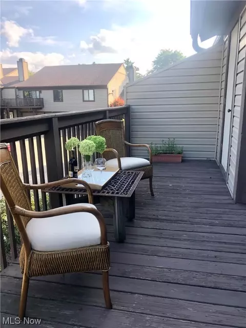 4557 Saint James Cir, Canton, OH 44708 photo 5