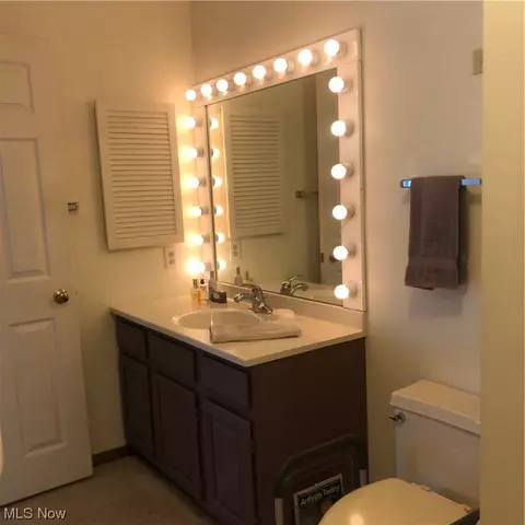 4557 Saint James Cir, Canton, OH 44708 photo 20