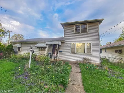 3558 Dallas, Lorain, OH 44055