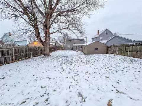 444 Maplewood Ave, Struthers, OH 44471 photo 23