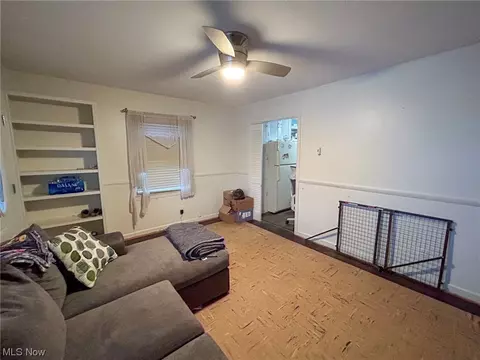 444 Maplewood Ave, Struthers, OH 44471 photo 4