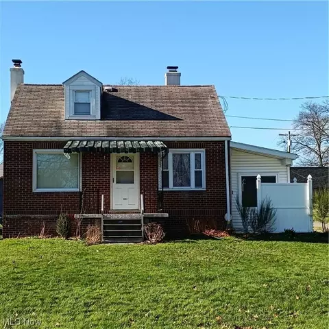 2201 Harmon Ave, Niles, OH 44446