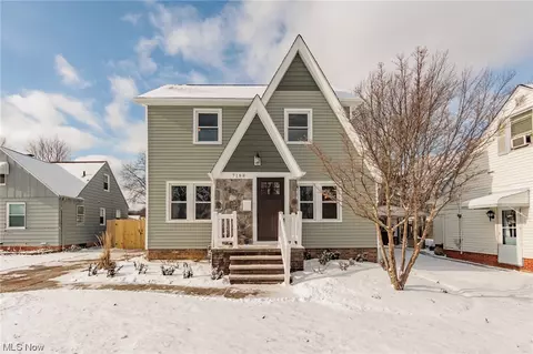 7188 Greenleaf Ave, Parma, OH 44130