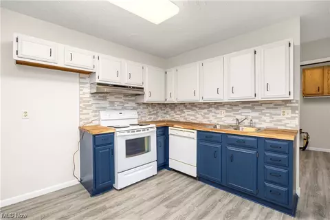 1701 Abbe S, Elyria, OH 44035 photo 6