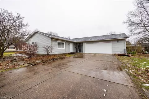1701 Abbe S, Elyria, OH 44035 photo 5